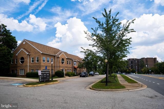 7330 MCWHORTER PL #7330B, Annandale, VA 22003