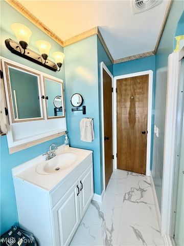 32125 Densmore Road, Willowick, OH 44095