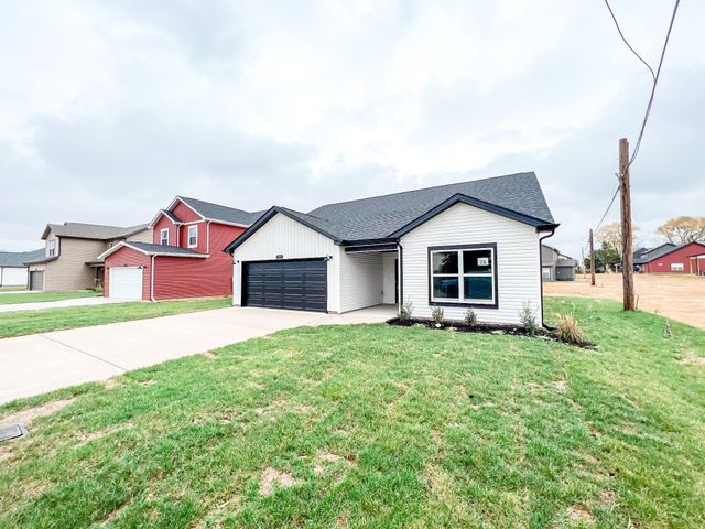 2669 Brewster Dr, Clarksville, TN 37042