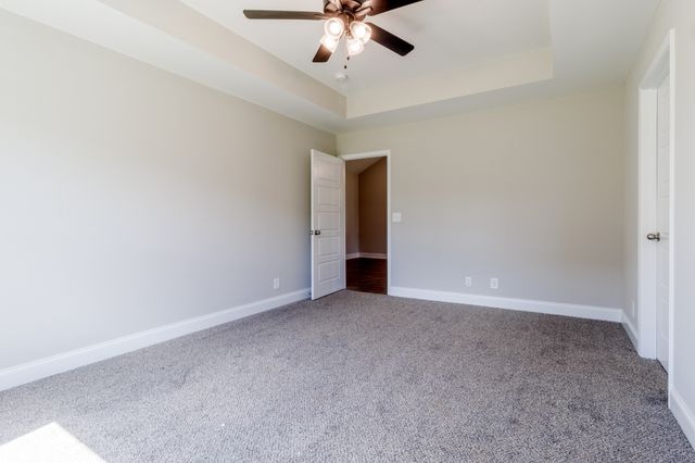 2669 Brewster Dr, Clarksville, TN 37042