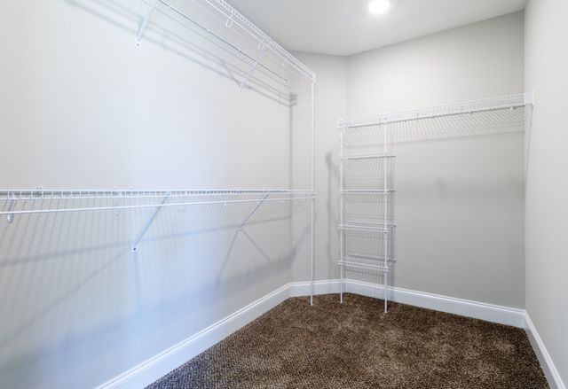 2669 Brewster Dr, Clarksville, TN 37042