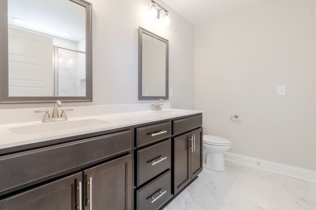 2669 Brewster Dr, Clarksville, TN 37042