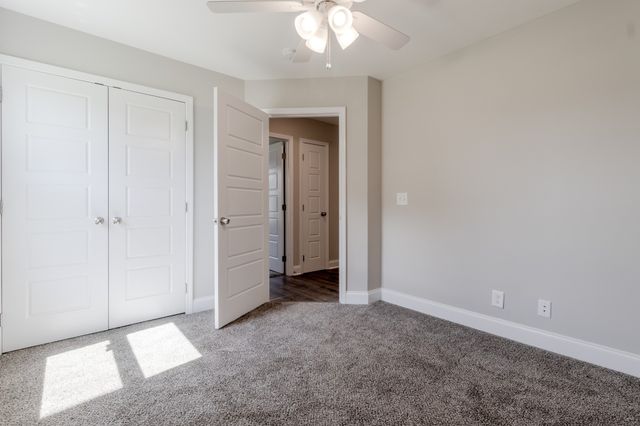 2669 Brewster Dr, Clarksville, TN 37042