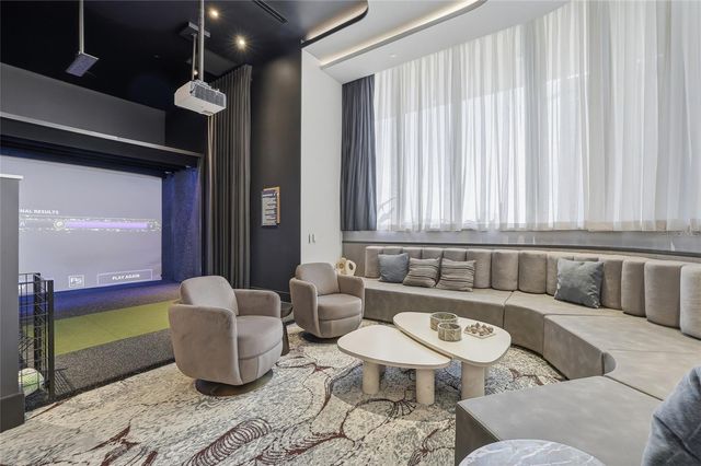 275 1ST AVE S 1804, St Petersburg, FL 33701