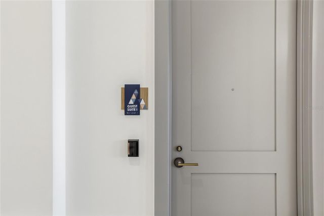 275 1ST AVE S 1804, St Petersburg, FL 33701