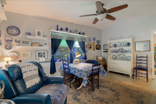 206 SE 3rd Avenue, Boynton Beach, FL 33435