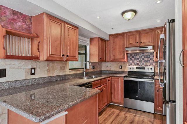 4038 OLIVE AVENUE, Sarasota, FL 34231