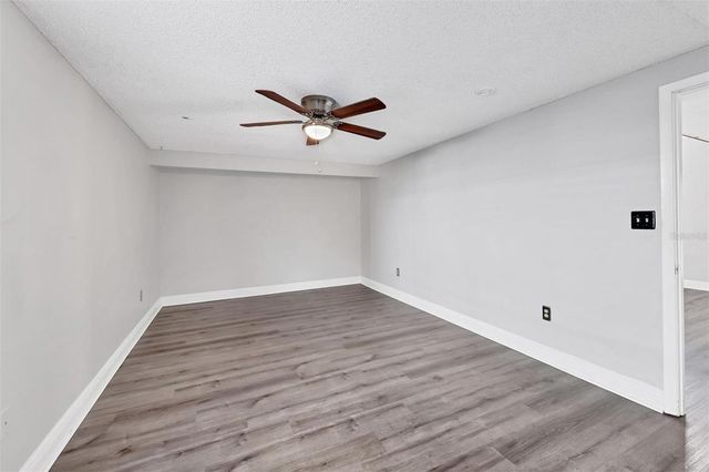 4038 OLIVE AVENUE, Sarasota, FL 34231