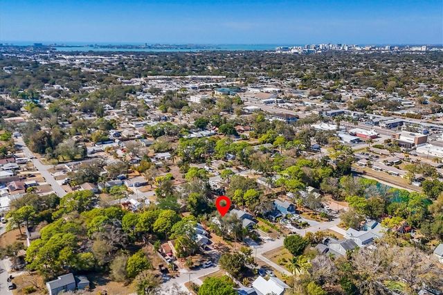 4038 OLIVE AVENUE, Sarasota, FL 34231