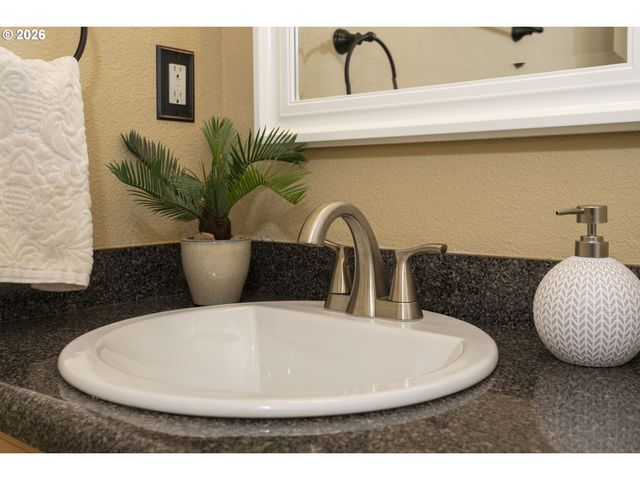 17200 Se 26TH Dr Q59, Vancouver, WA 98683