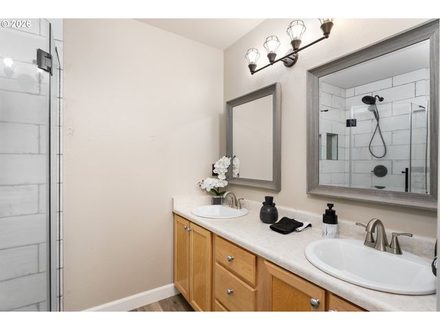 17200 Se 26TH Dr Q59, Vancouver, WA 98683