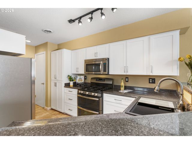 17200 Se 26TH Dr Q59, Vancouver, WA 98683