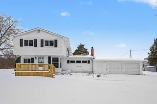 9700 Fenner Road, Perry, MI 48872