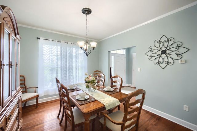 95 E SUMMIT DR, Littlestown, PA 17340