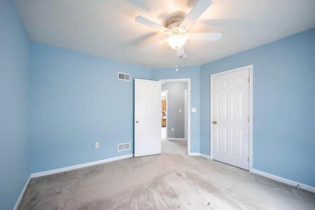 95 E SUMMIT DR, Littlestown, PA 17340