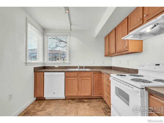 4730 Holiday Drive 101, Boulder, CO 80304