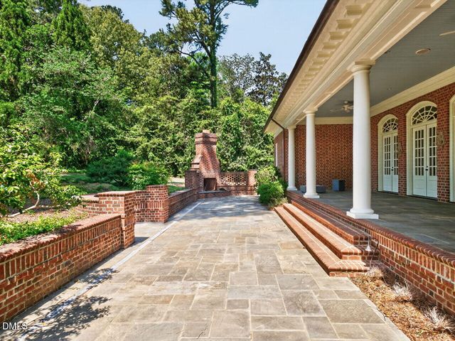 3309 White Oak Road, Raleigh, NC 27609