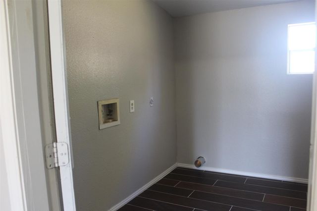 3322 Mccrarey Drive, Houston, TX 77088