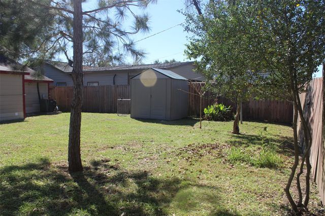 3322 Mccrarey Drive, Houston, TX 77088