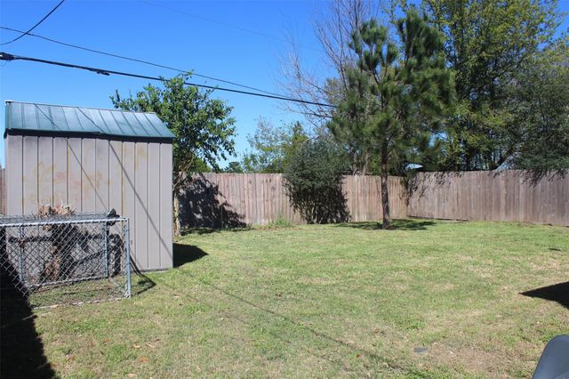 3322 Mccrarey Drive, Houston, TX 77088