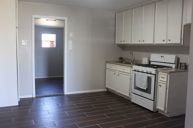 3322 Mccrarey Drive, Houston, TX 77088