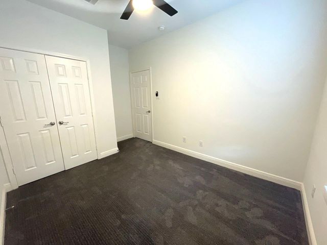 4913 Southwind Street B, Houston, TX 77033