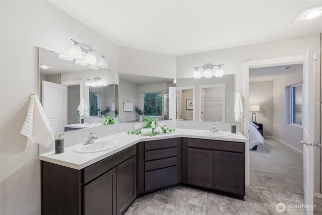 2045 81st Avenue E, Edgewood, WA 98371