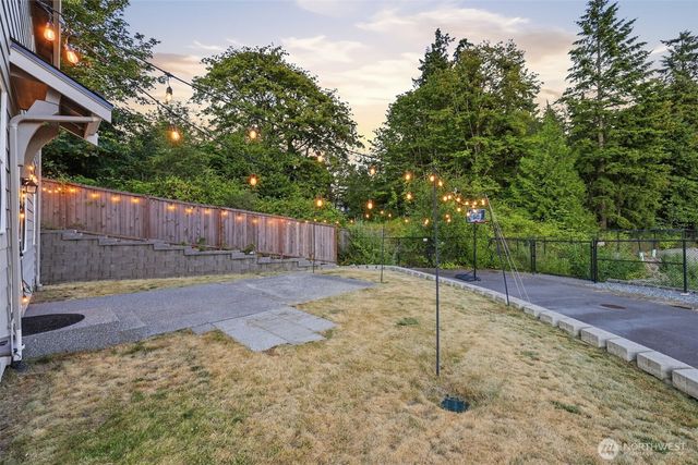 2045 81st Avenue E, Edgewood, WA 98371