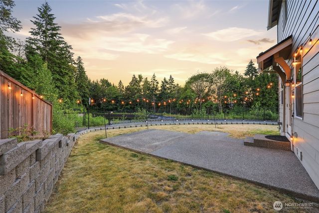 2045 81st Avenue E, Edgewood, WA 98371