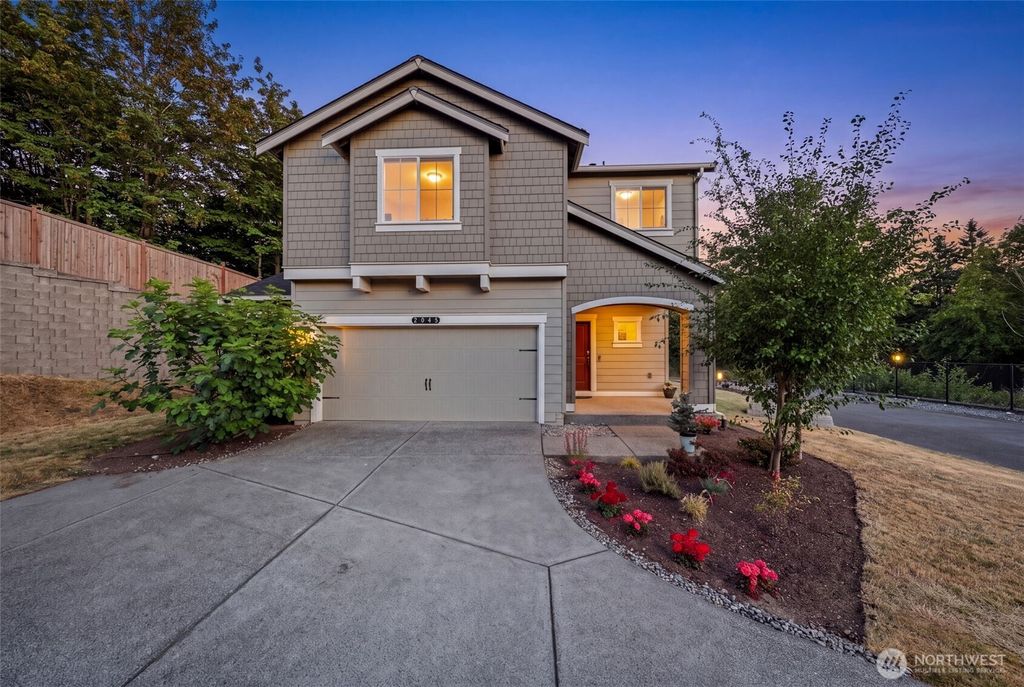 2045 81st Avenue E, Edgewood, WA 98371
