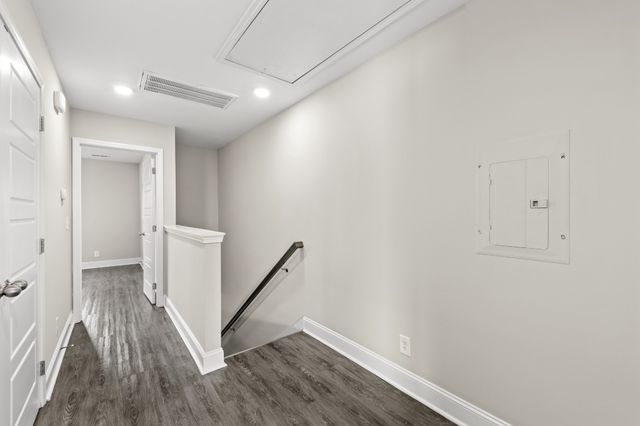 287 Smithson Ln, Clarksville, TN 37040