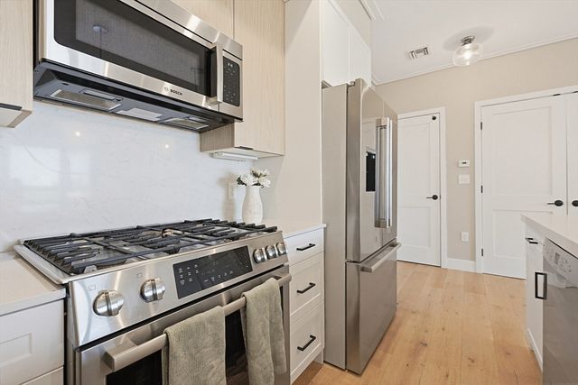 70 Leo Birmingham Parkway 501, Boston, MA 02135