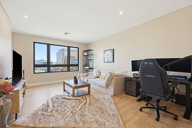 70 Leo Birmingham Parkway 501, Boston, MA 02135