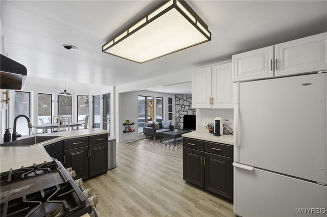 210 Stuewe Road, Amherst, NY 14068