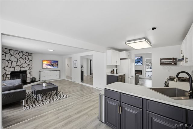 210 Stuewe Road, Amherst, NY 14068