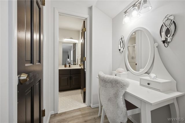 210 Stuewe Road, Amherst, NY 14068