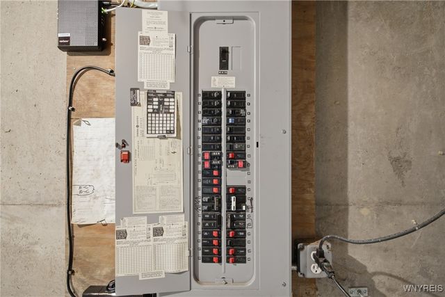 210 Stuewe Road, Amherst, NY 14068