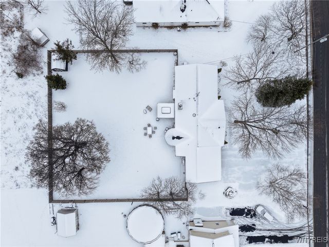 210 Stuewe Road, Amherst, NY 14068