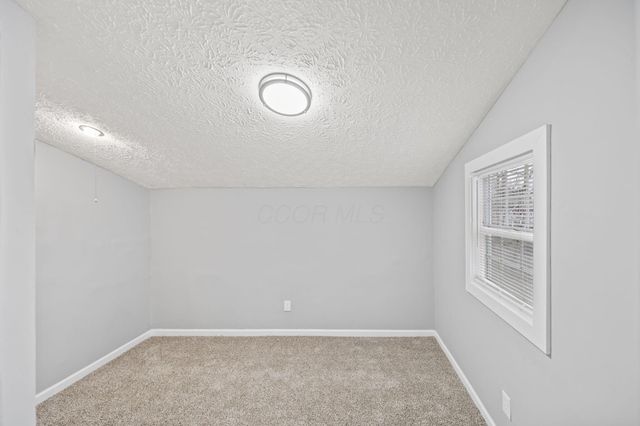 225 S Highland Avenue, Columbus, OH 43223