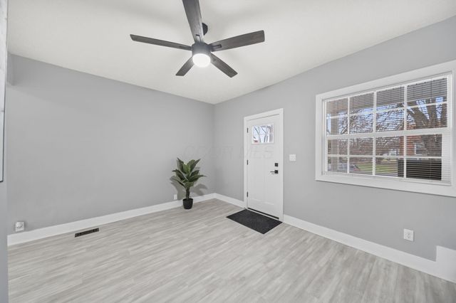 225 S Highland Avenue, Columbus, OH 43223