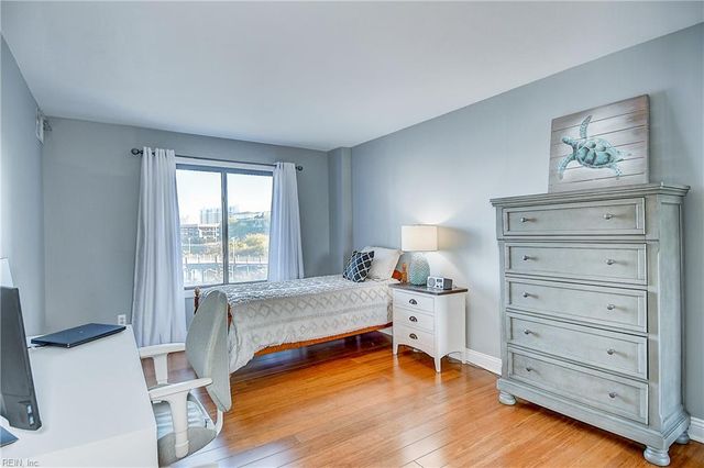 500 Pacific Ave Unit 211, Virginia Beach, VA 23451