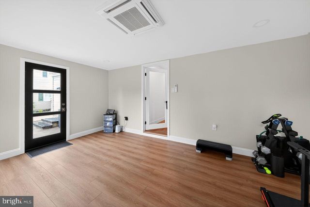 10 E SUTTON AVE, Moorestown, NJ 08057