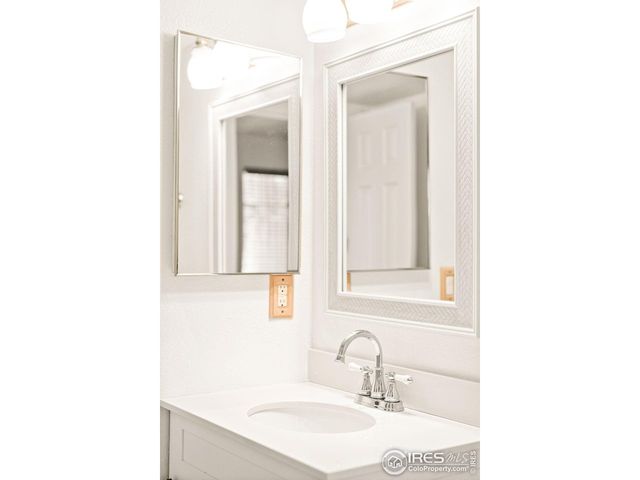 4819 White Rock Cir C, Boulder, CO 80301