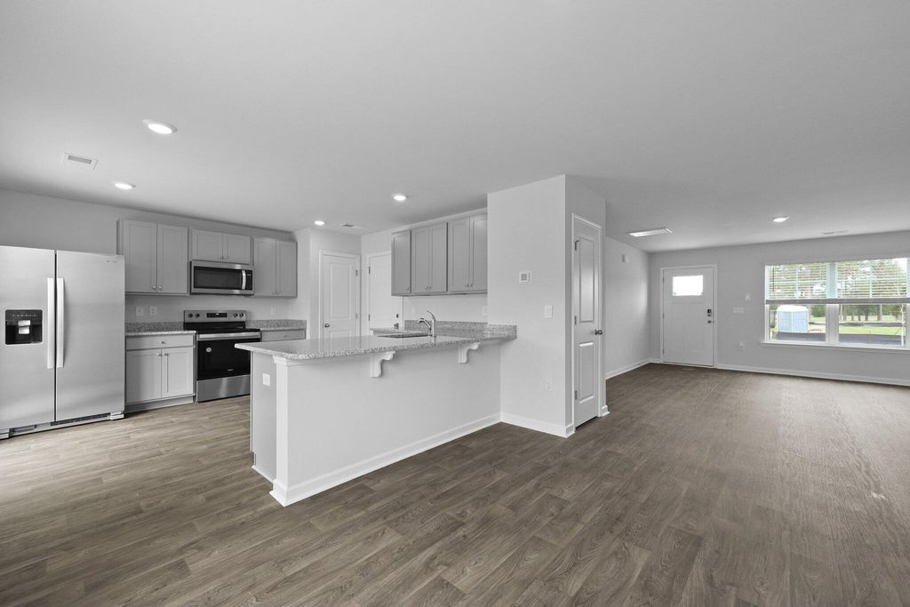 Image 7 of property listing at 700 Striped Bass Court, Santee, SC 29142