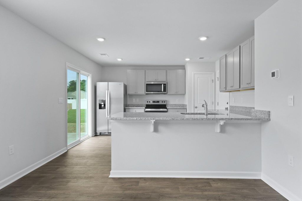 Image 8 of property listing at 700 Striped Bass Court, Santee, SC 29142