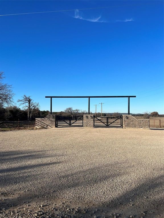 20 River Canyon Rh, Palo Pinto, TX 76484