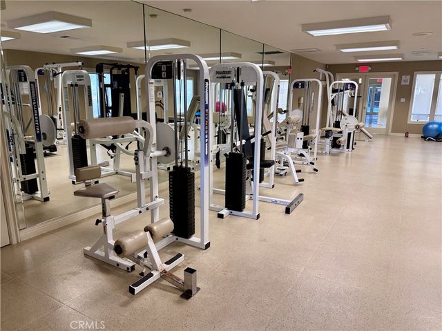 260 Cagney Lane 114, Newport Beach, CA 92663