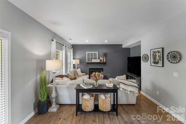 122 Fallen Spruce Drive, Asheville, NC 28806