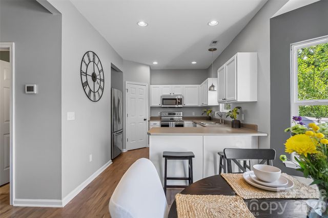 122 Fallen Spruce Drive, Asheville, NC 28806