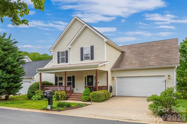 122 Fallen Spruce Drive, Asheville, NC 28806